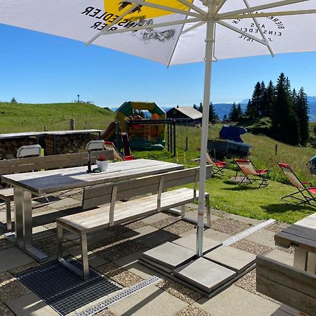 גרסאו Rigi-Burggeist Alpine Guesthouse מראה חיצוני תמונה