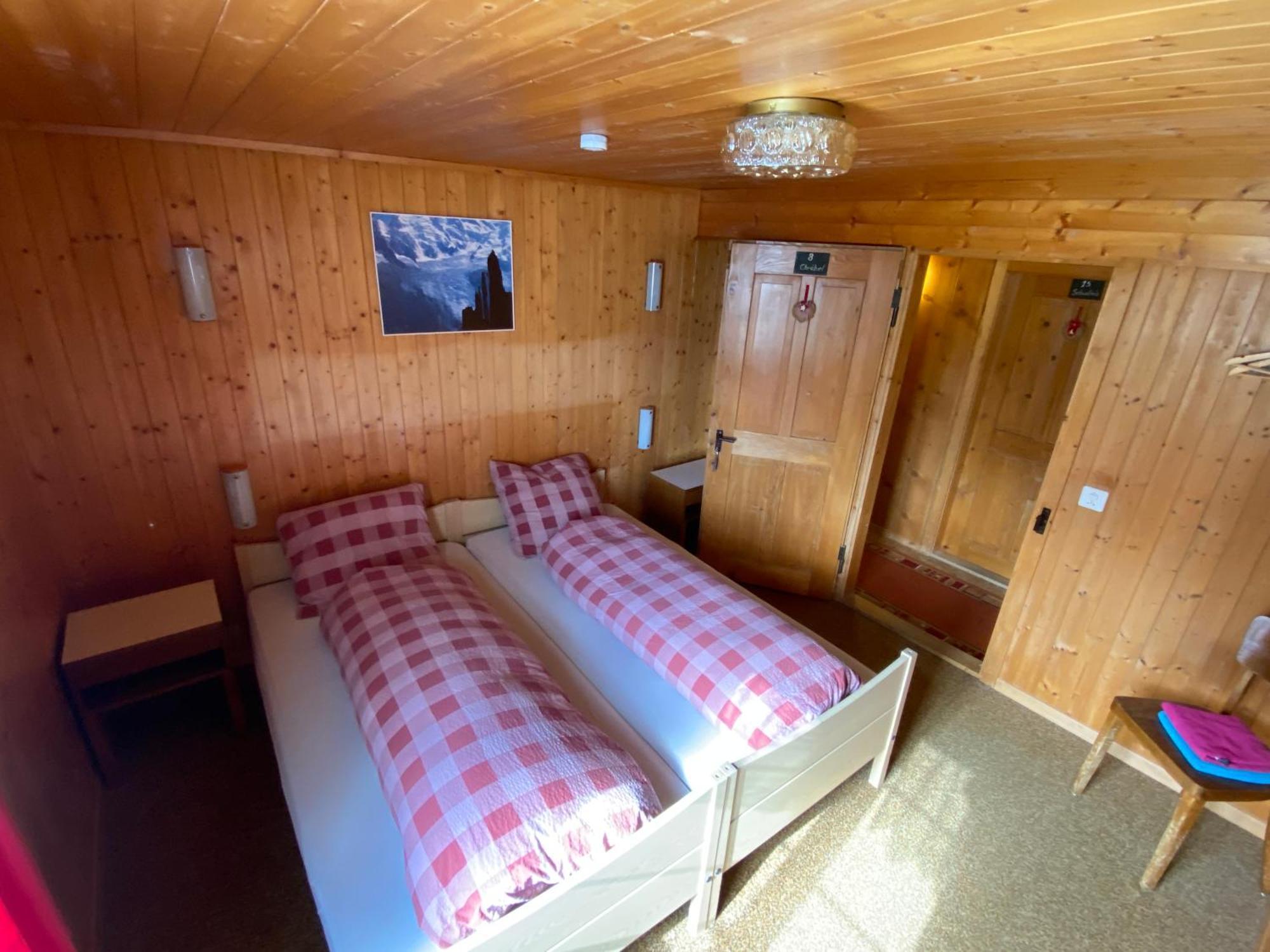 גרסאו Rigi-Burggeist Alpine Guesthouse מראה חיצוני תמונה